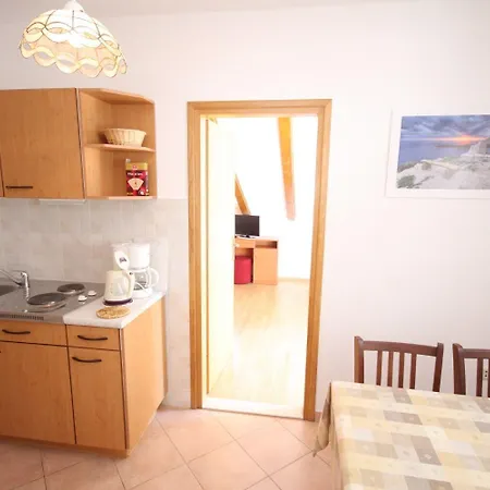 Nikola Apartmán *